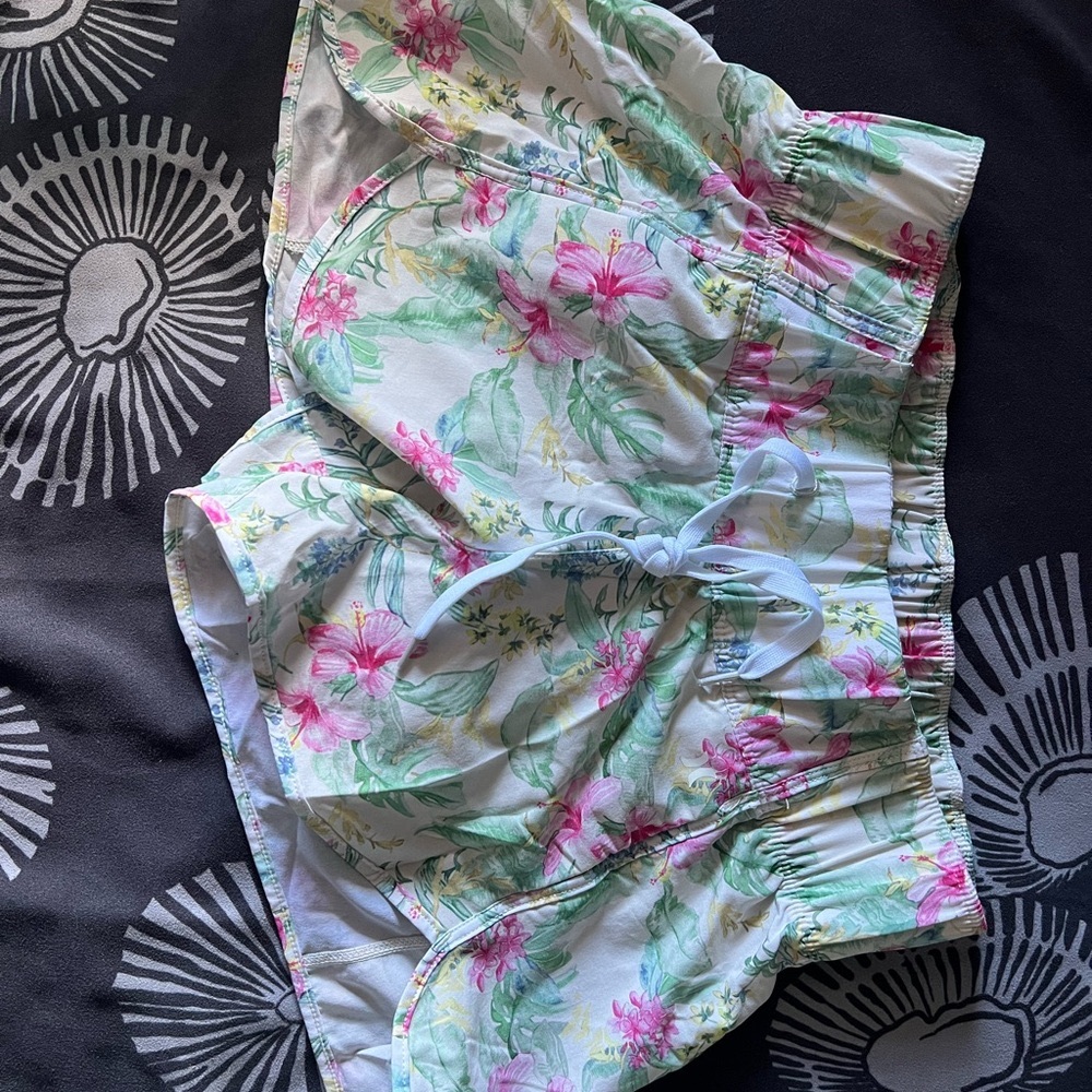 Hurley floral Women's Shorts
